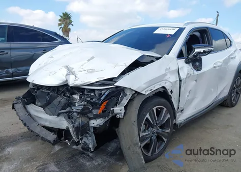 2020 Lexus Ux 200 z USA, uszkodzony, nr VIN JTHX3JBH7L2026746